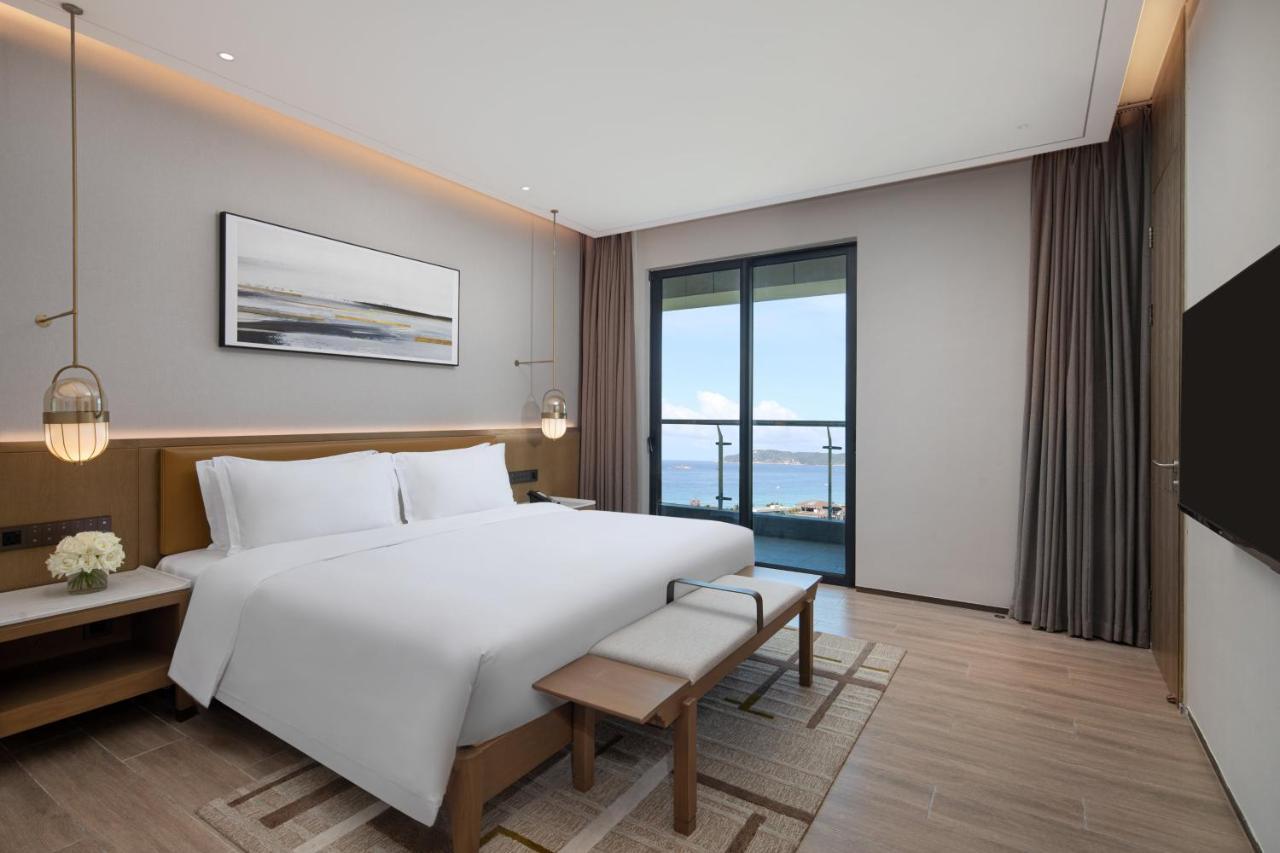 Holiday Inn & Suites Sanya Yalong Bay Exteriér fotografie